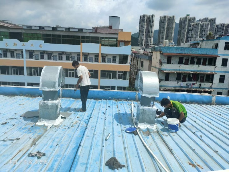 监利钢结构屋面涂料维修方法